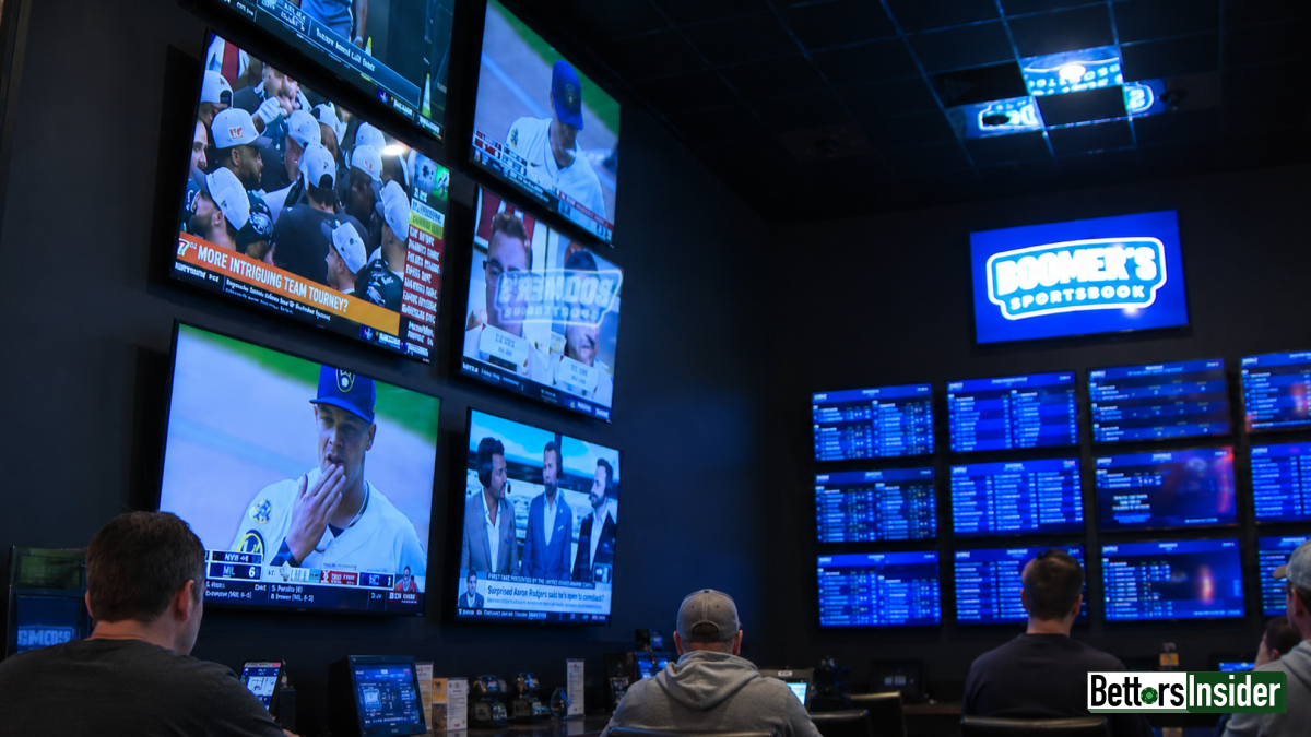 Boomer's Sportsbook Approved for Four Queens, Binion's on Fremont Street