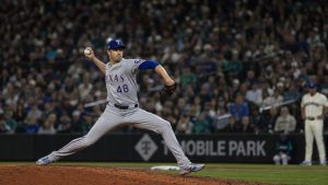Jacob deGrom pitching for the Texas Rangers